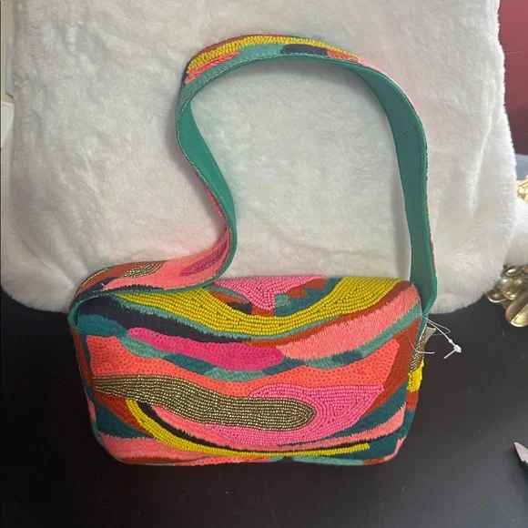 America & beyond beaded wave multi colored shoulder bag - Picture 2 of 5